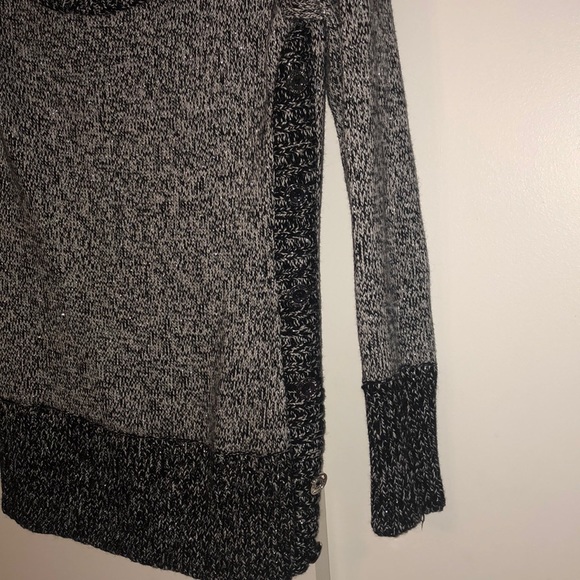 White House | Black Market Sweater - Picture 3 of 5